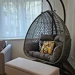 Exotic Tropical Palace - Comfyhome *