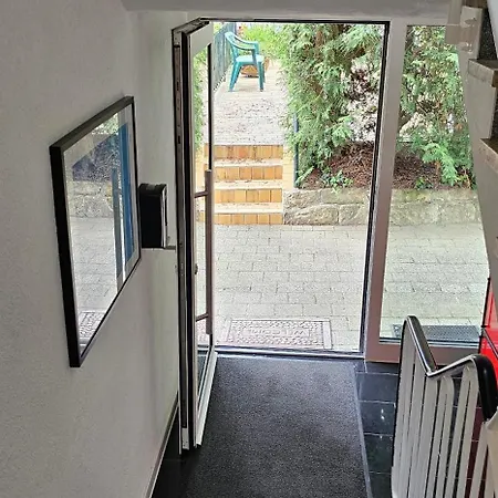 Exotic Tropical Palace - Comfyhome Stuttgart