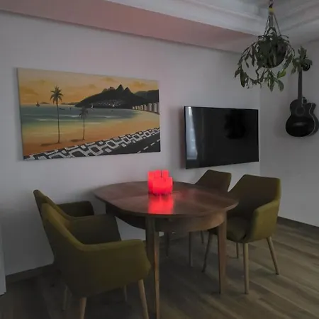 Exotic Tropical Palace - Comfyhome *