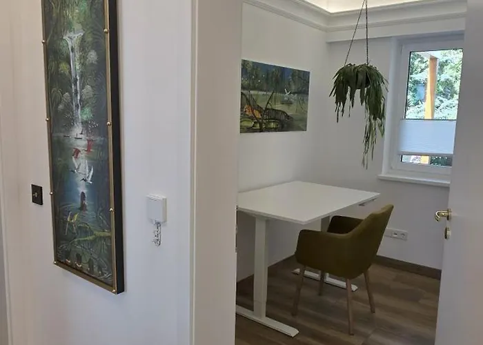 Exotic Tropical Palace - Comfyhome *