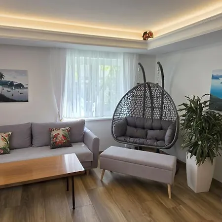 Exotic Tropical Palace - Comfyhome Apartmán Štutgart