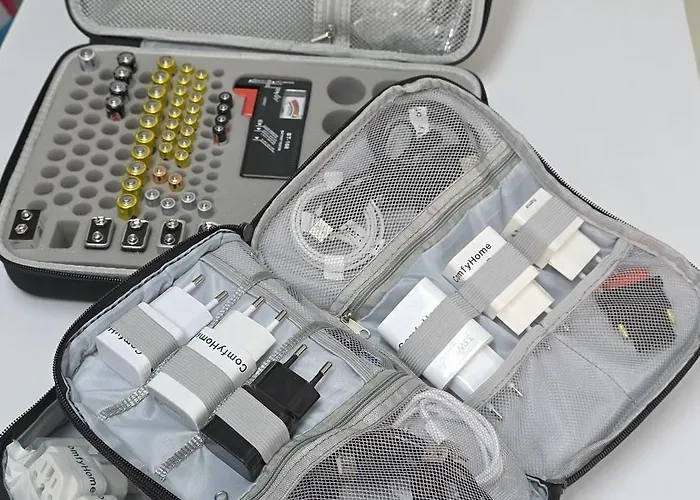 Exotic Tropical Palace - Comfyhome